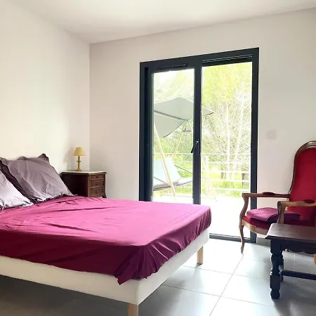 Des Traverses - Chauzon, Ardeche بيت للعطل *