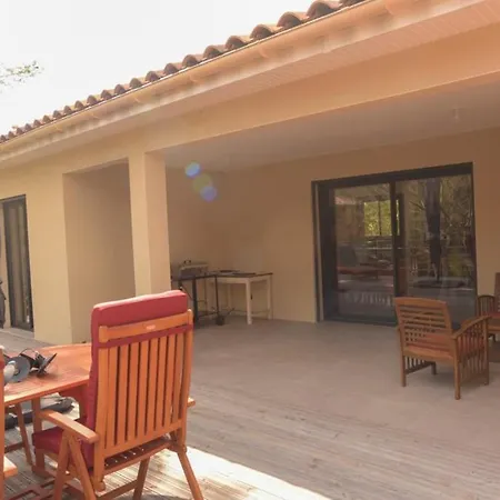 Des Traverses - Chauzon, Ardeche بيت للعطل